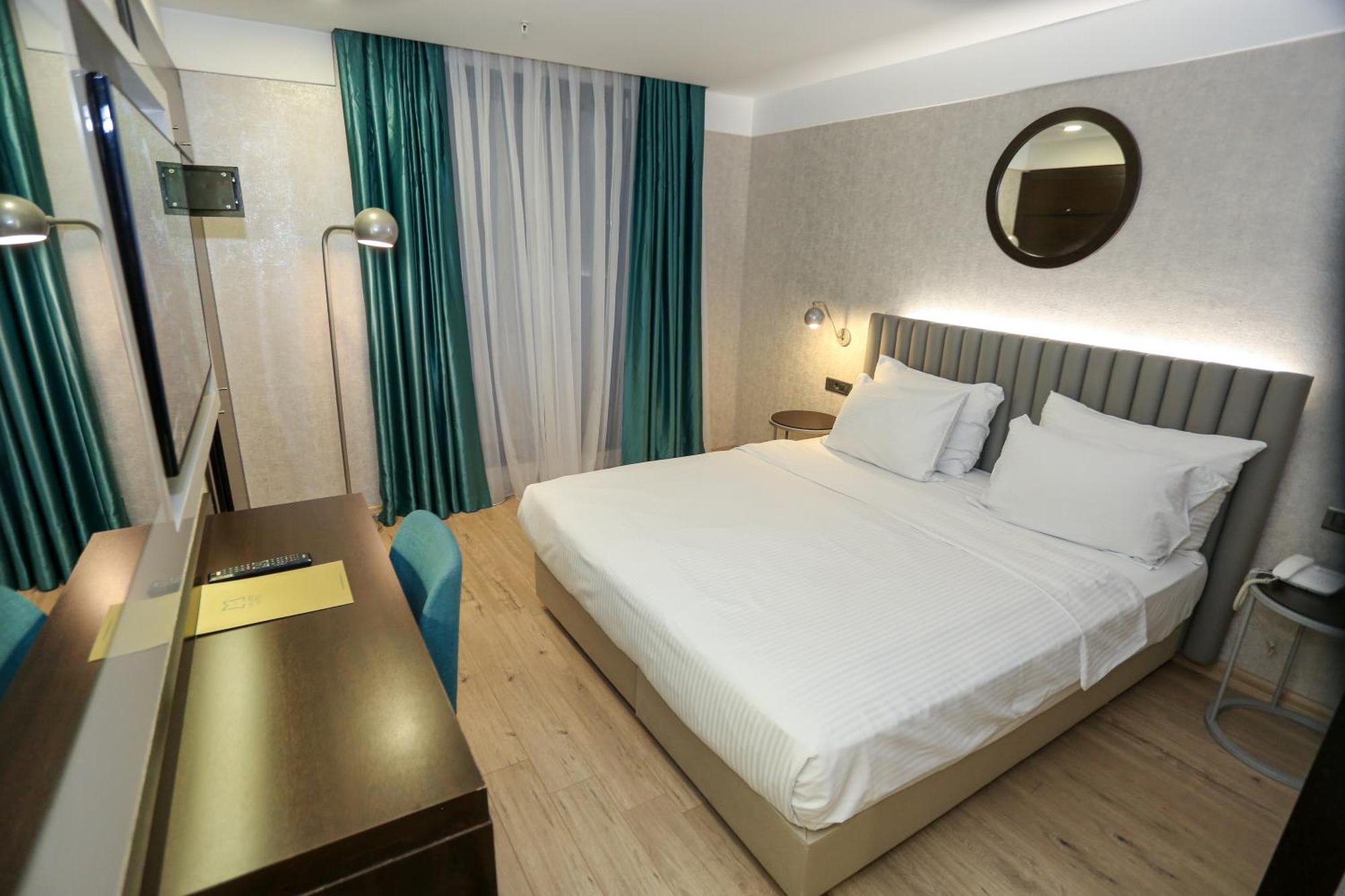 Milord Hotel อิสตันบูล ภายนอก รูปภาพ