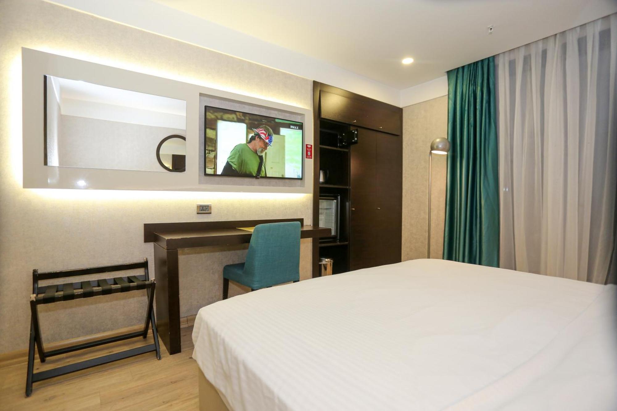 Milord Hotel อิสตันบูล ภายนอก รูปภาพ